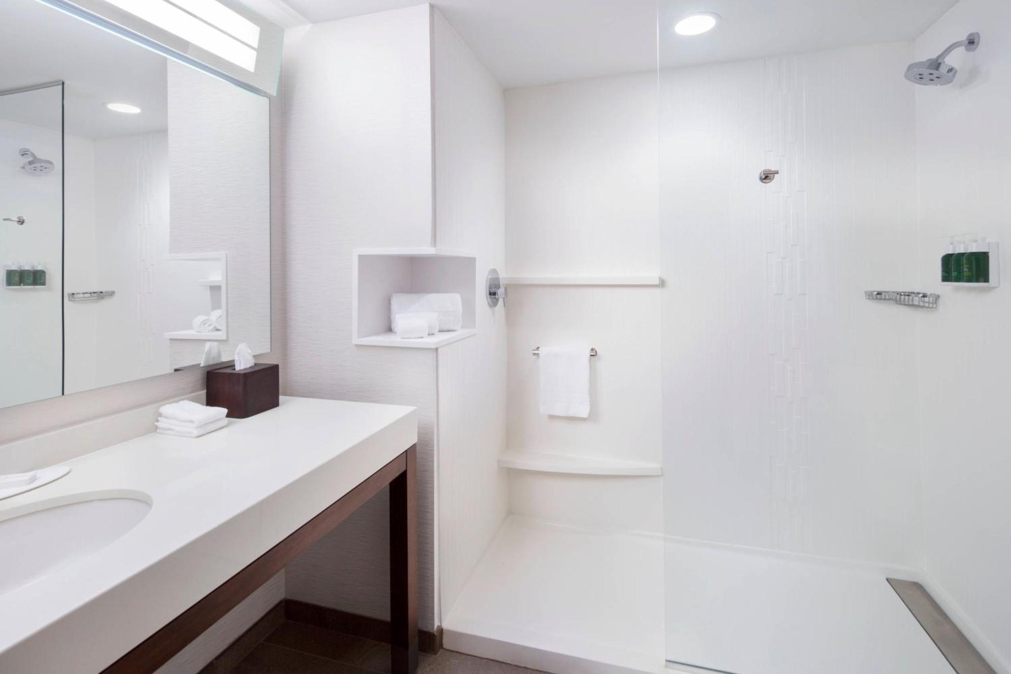Отель Courtyard By Marriott Cape Girardeau Downtown Экстерьер фото