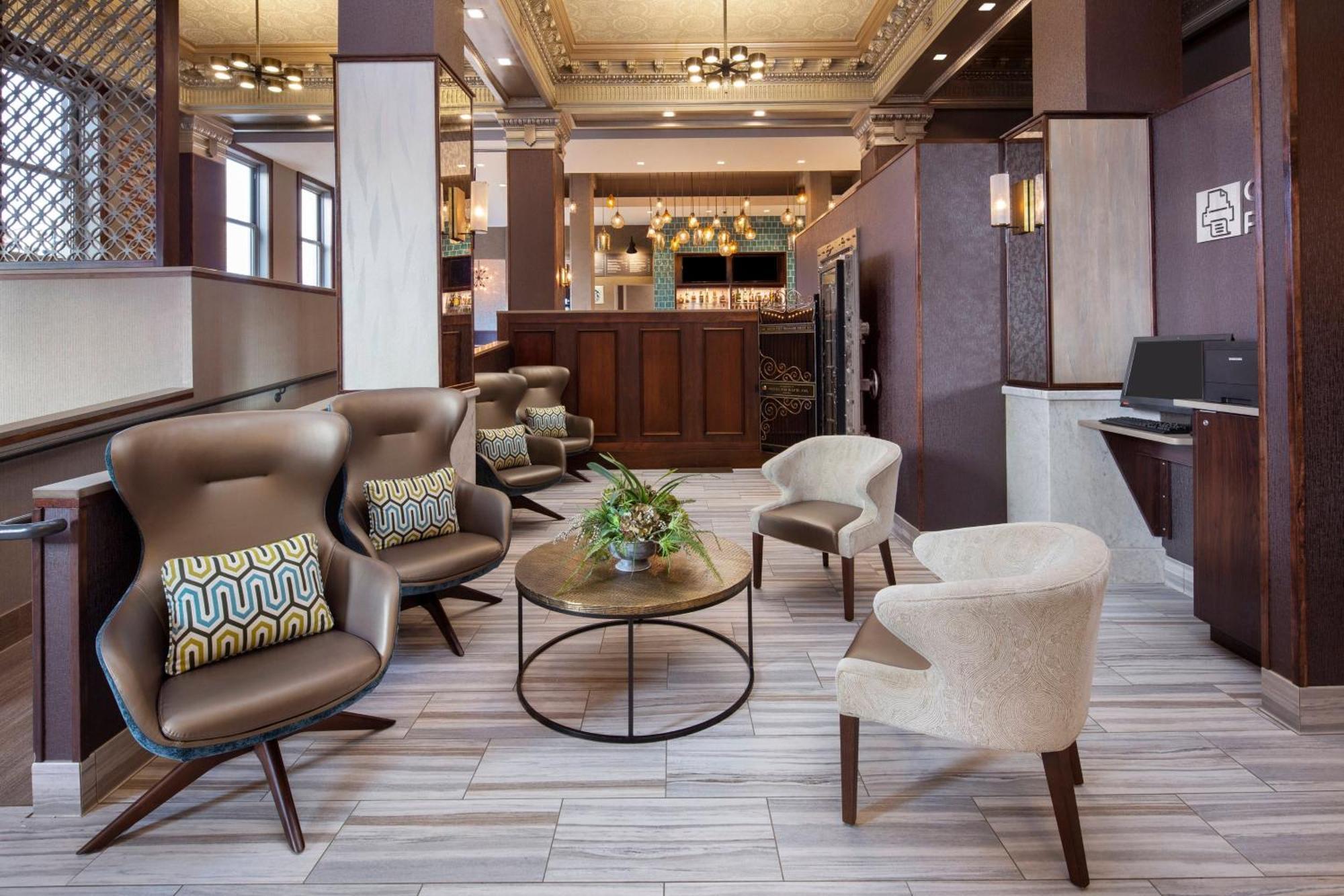 Отель Courtyard By Marriott Cape Girardeau Downtown Экстерьер фото